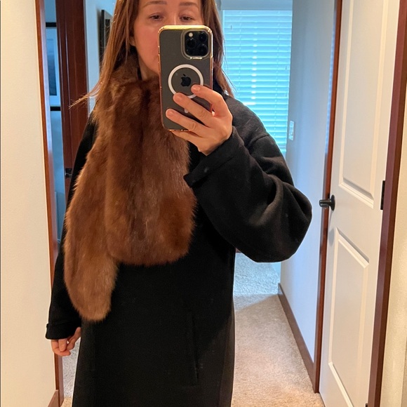Russian Sable Fur Scarf - Picture 4 of 12